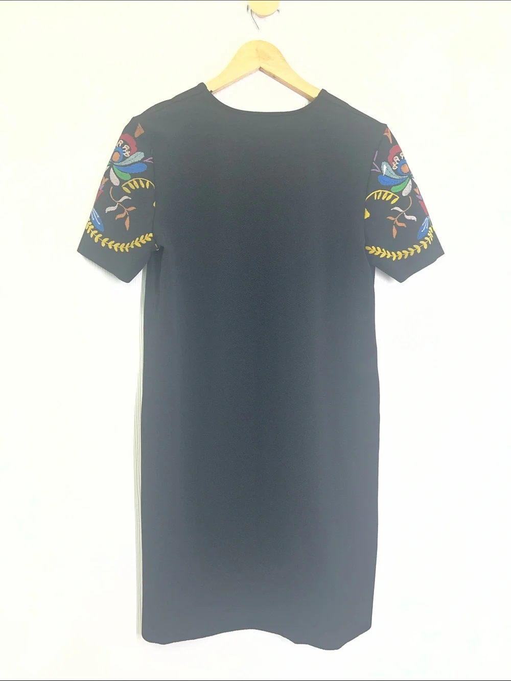 Zara vibrant colorful